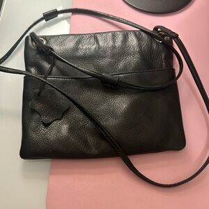 Margot leather crossbody